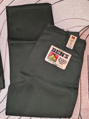 Genuine Ben's, Ben Davis Classic 50/50 Blend Pants, Olive, NWT